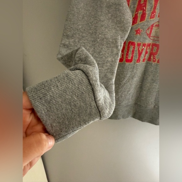 Athletic Works Go Taylor’s Boyfriend Crew Neck Sweatshirt Women’s SZ S Grey - Picture 3 of 8